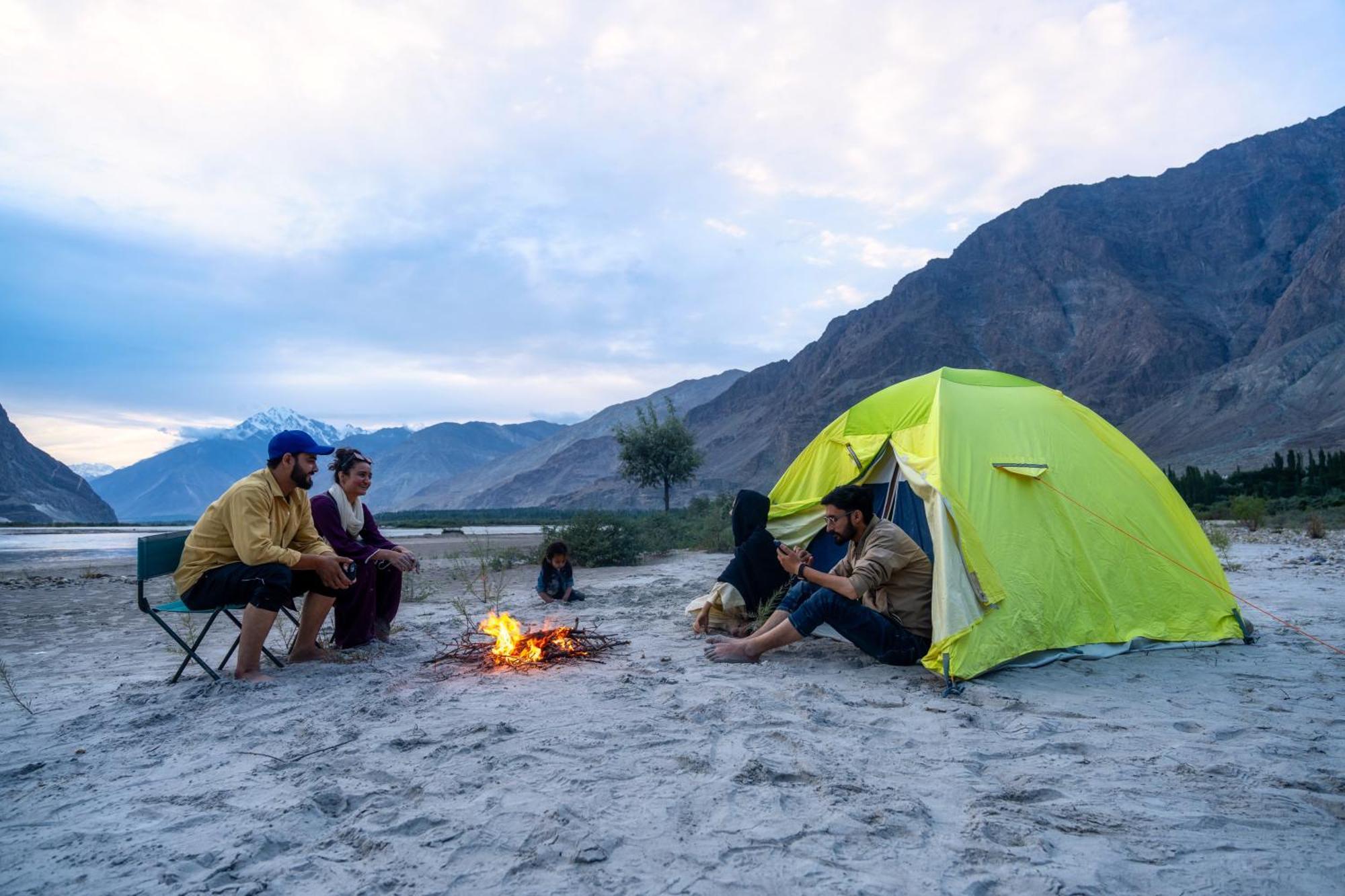 Dera Lamsa Shigar Hotel Exterior photo