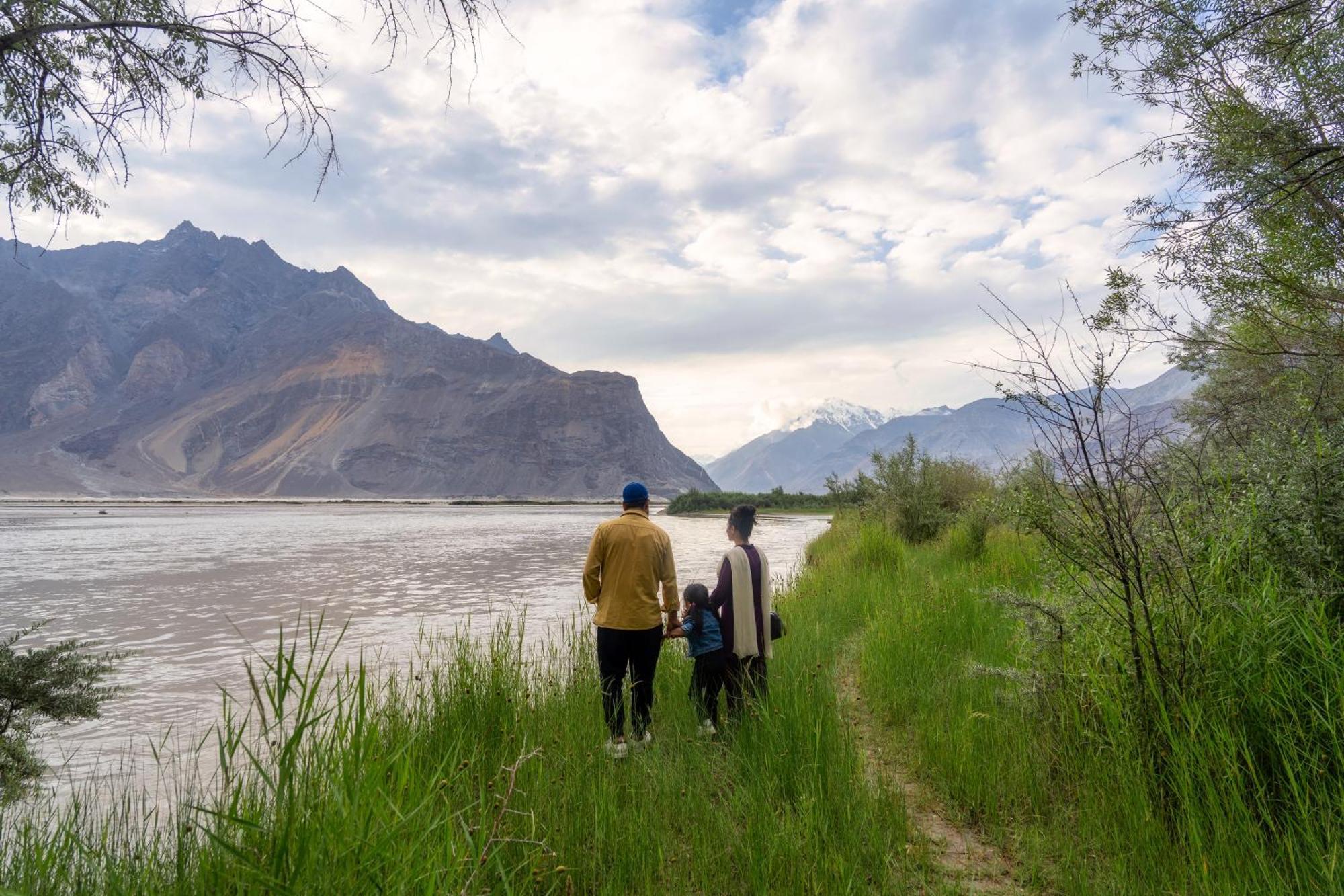 Dera Lamsa Shigar Hotel Exterior photo